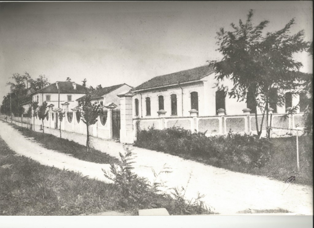 Foto storica dell'Asilo Umberto I e Margherita